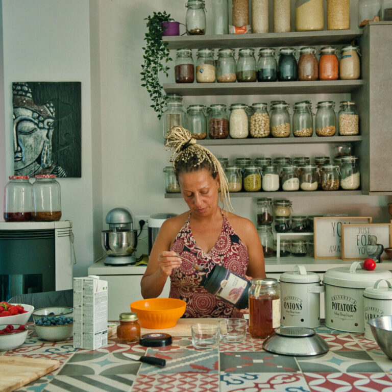 Un Tempo Per Te - Vegan B&B 3 un tempo per te dro katia cucina risveglio 1024x1024 1 768x768